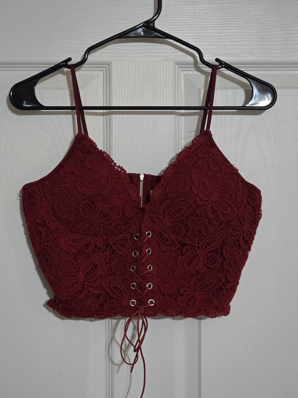 Floral Lace-Up Crochet Cami Top - Wine
